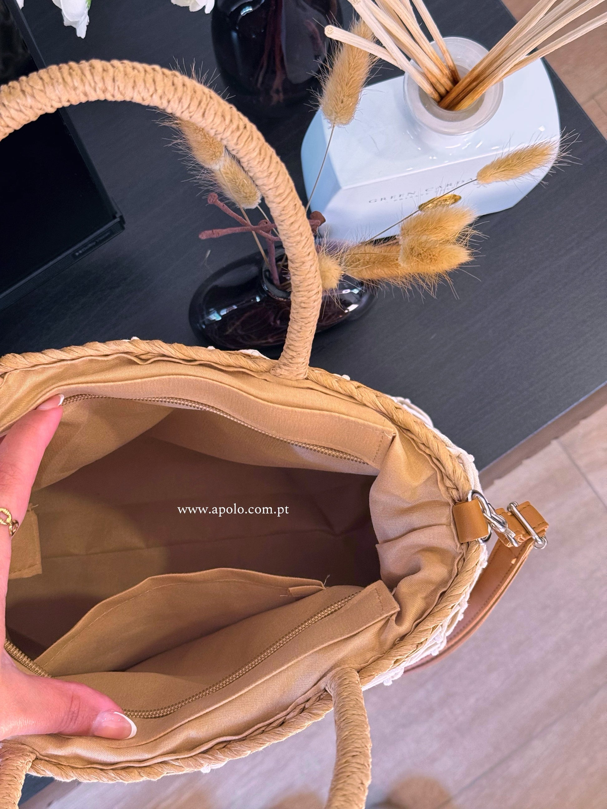 Mala de palha • com entrançado branco