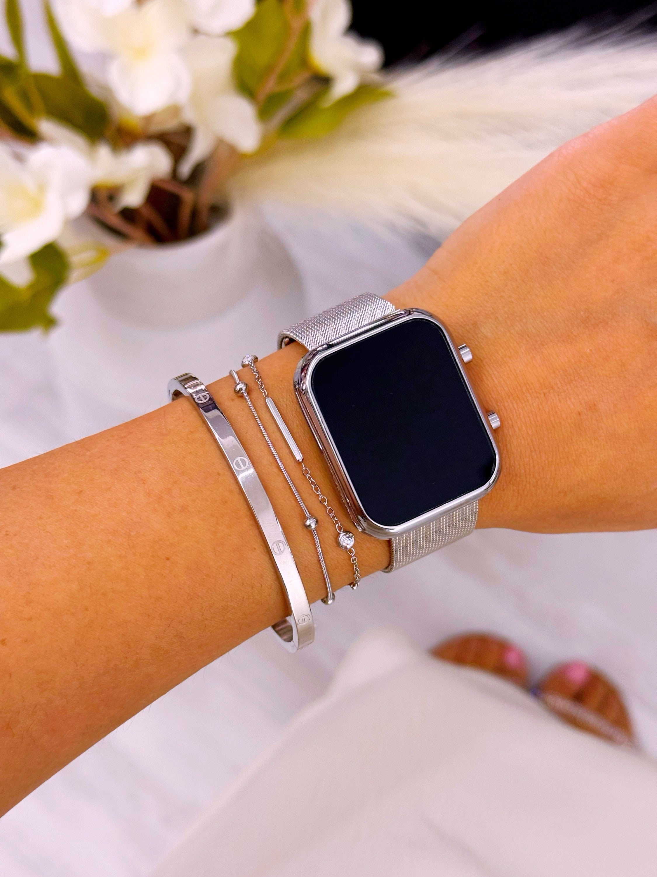 Relógio digital mostrador retangular | Prateado