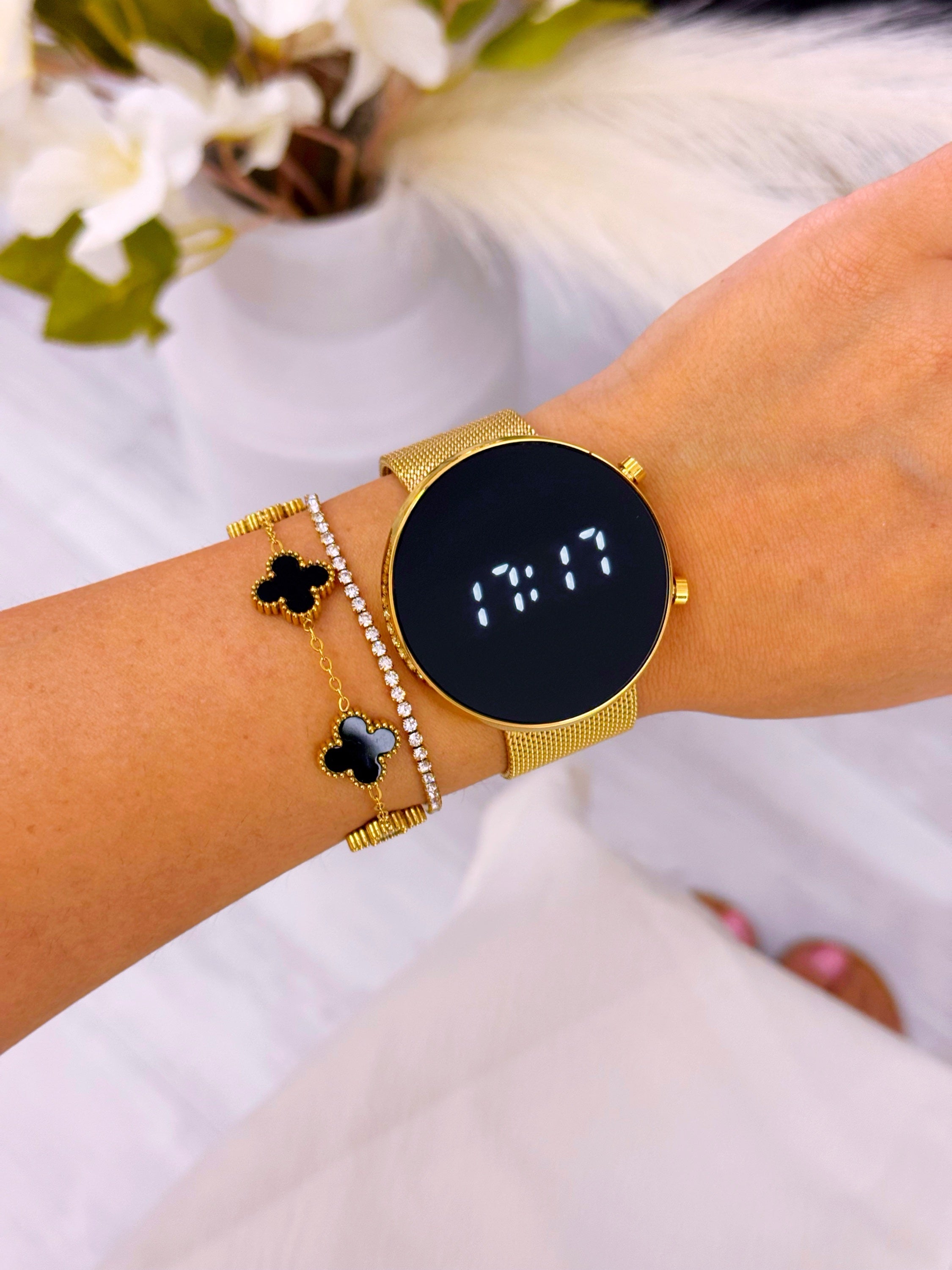 Relógio digital redondo | Dourado