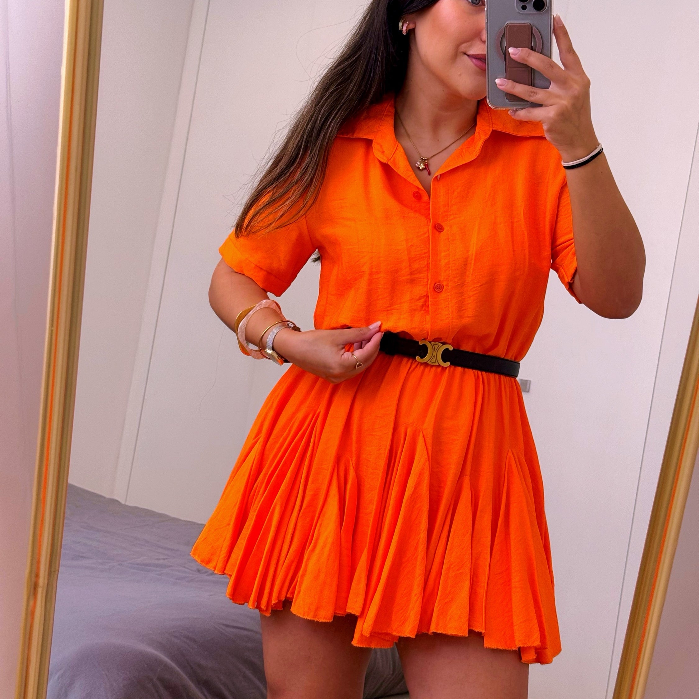 Vestido com elástico na cintura e saia em folhinhos | Laranja