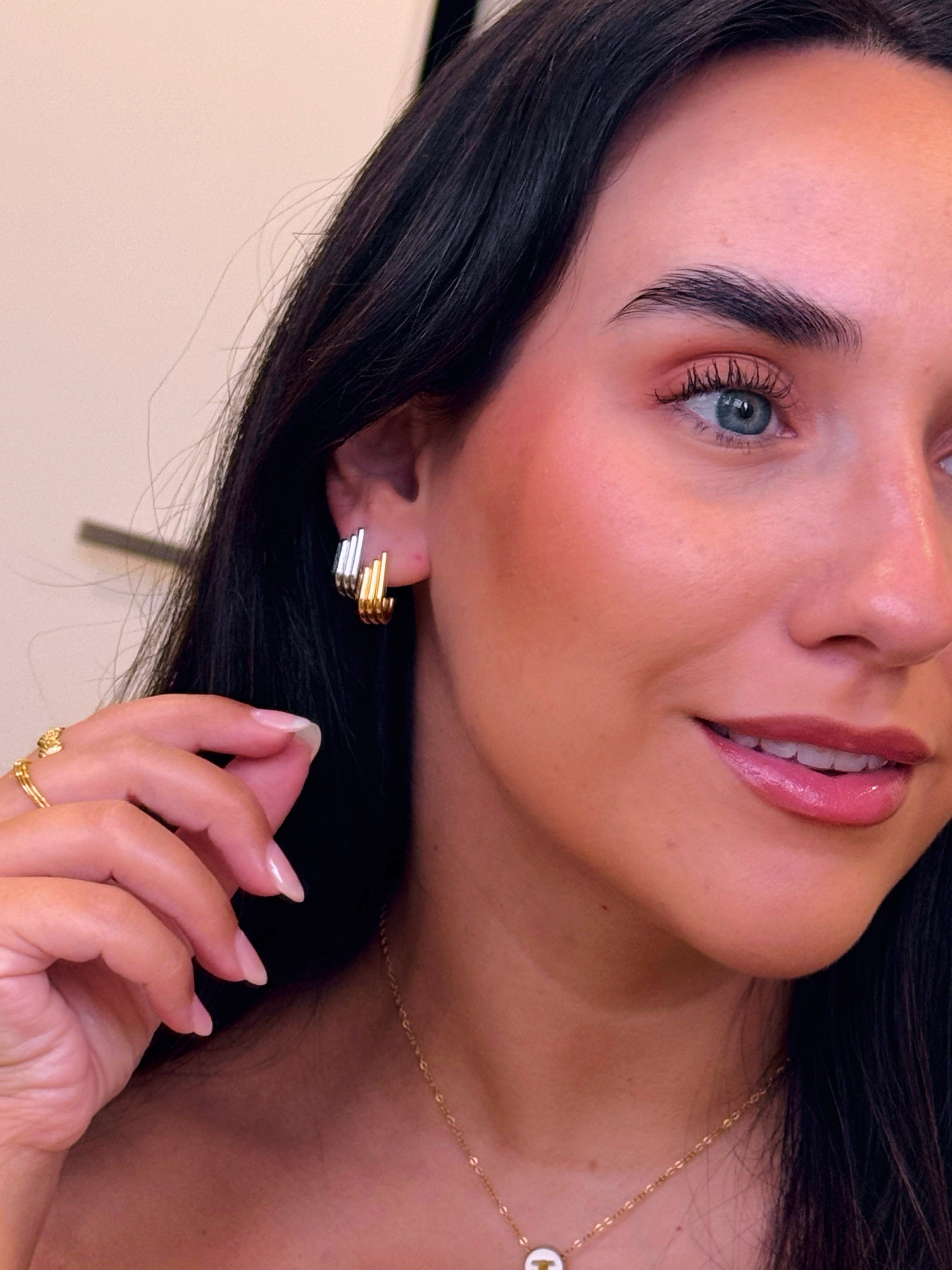 Brincos com efeito de argolinhas • efeito triplo | 2 Cores