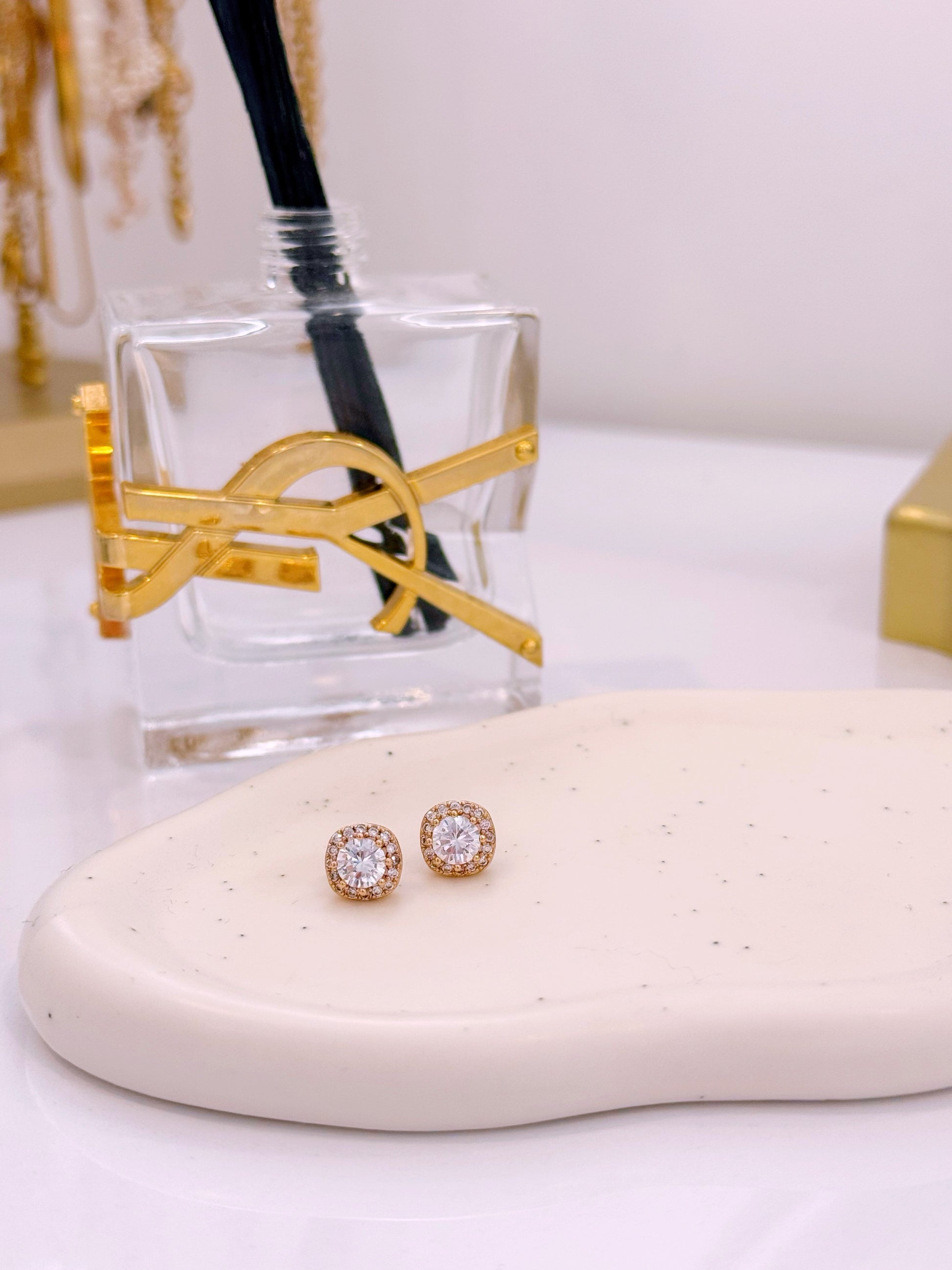 Brinco simples quadrados com brilhantes | Rose Gold