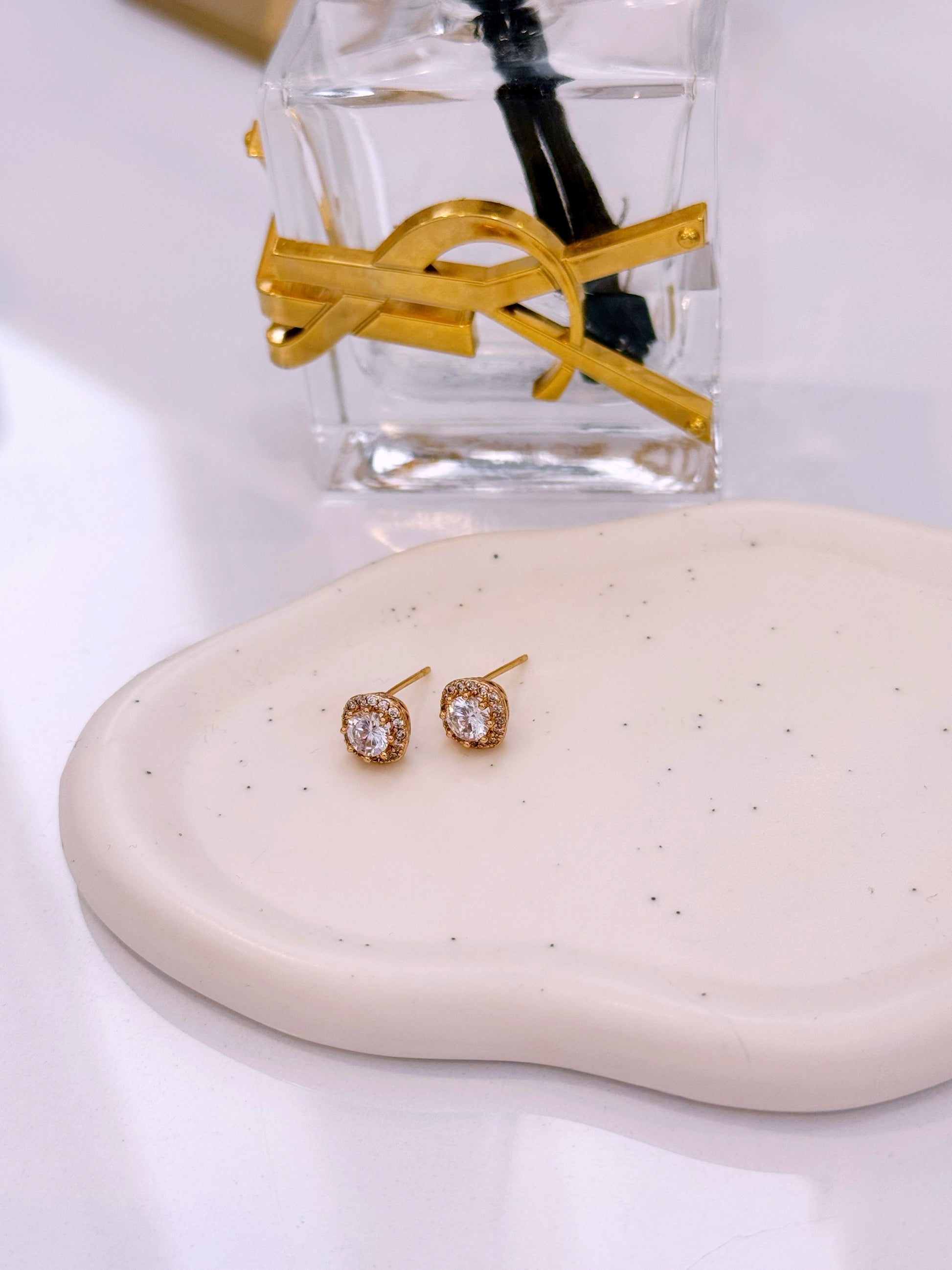 Brinco simples quadrados com brilhantes | Rose Gold