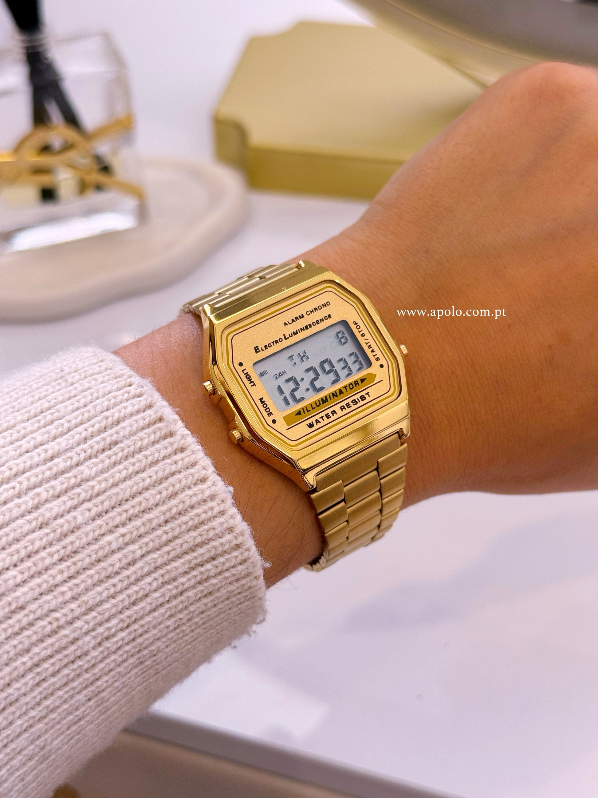 Relógio digital | Dourado