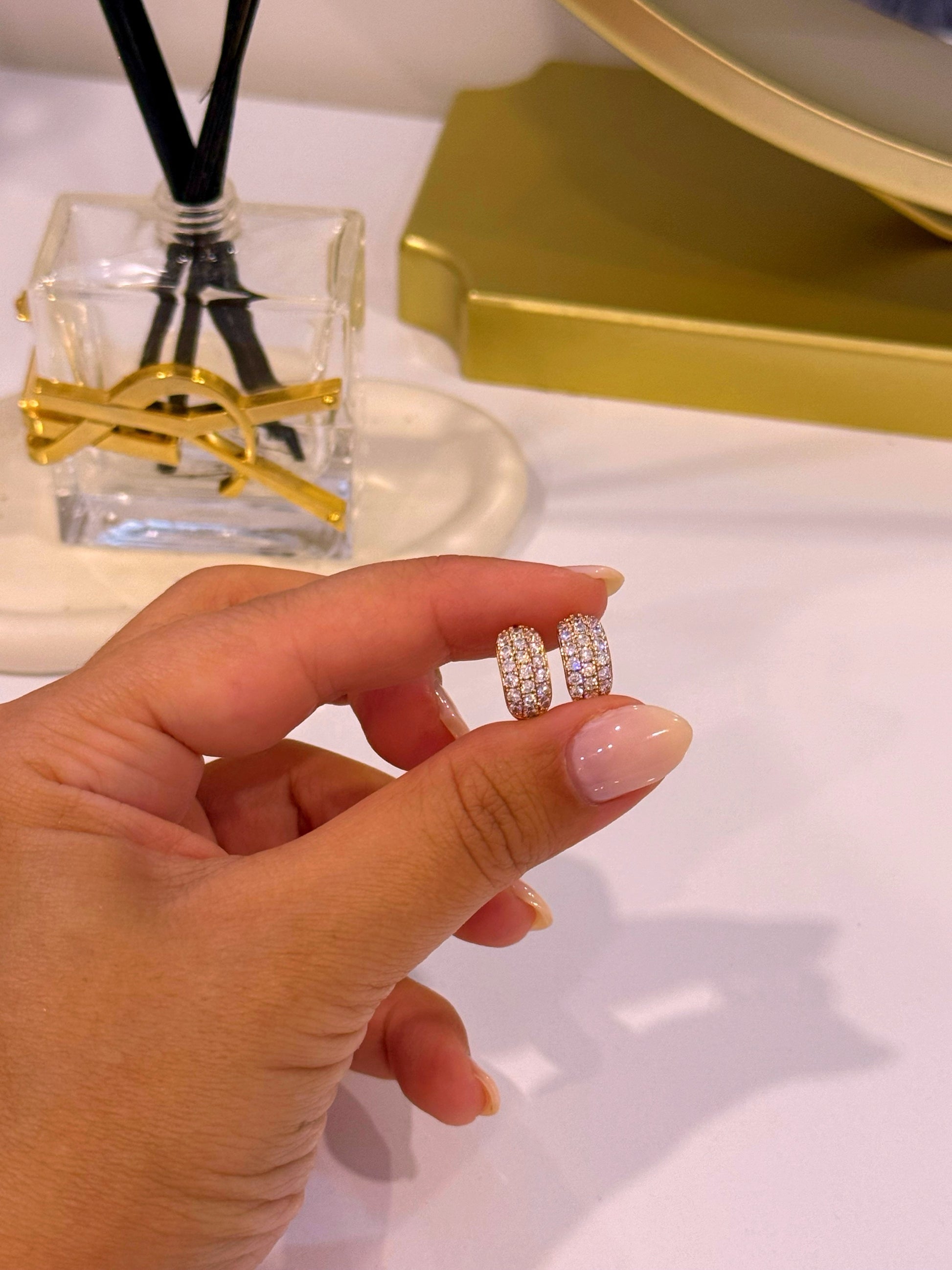 Argolinhas preenchidas com 3 filas de brilhantes | Rose Gold