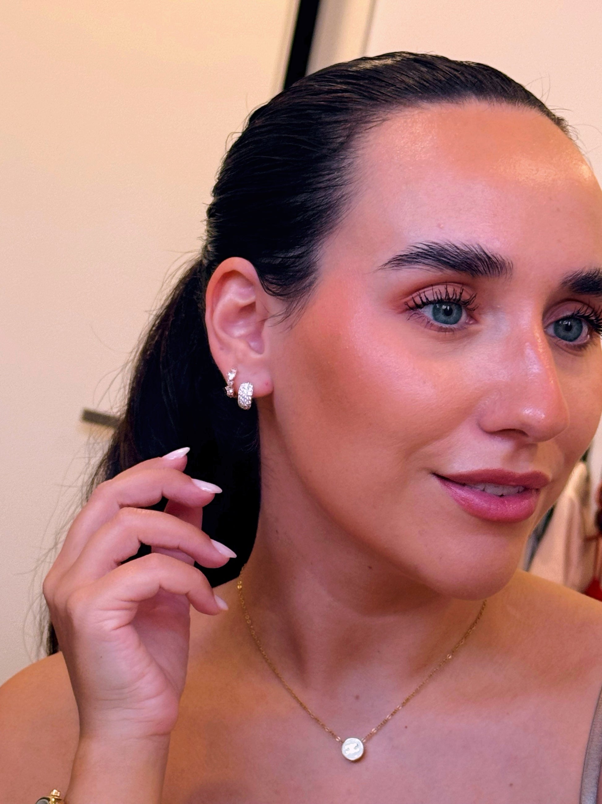 Argolinhas preenchidas com 3 filas de brilhantes | Rose Gold