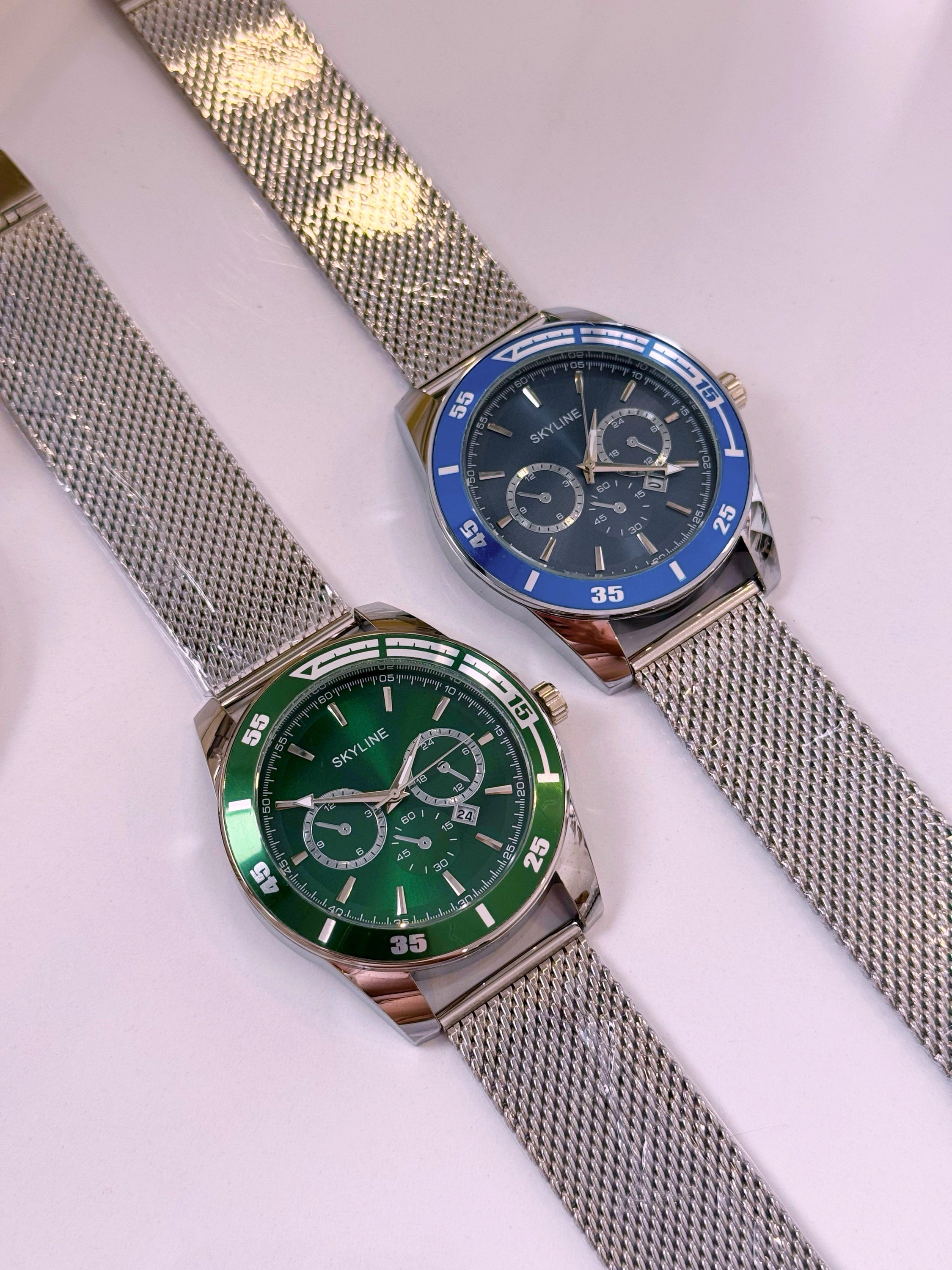 Relógio Analógico Skyline com mostrador colorido | 2 Cores