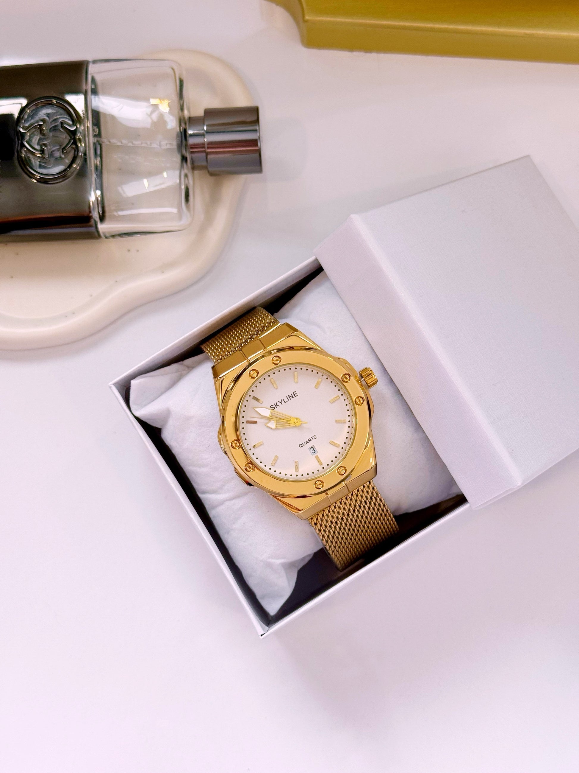 Relógio Analógico com efeito pormenores no mostrador | 3 Cores