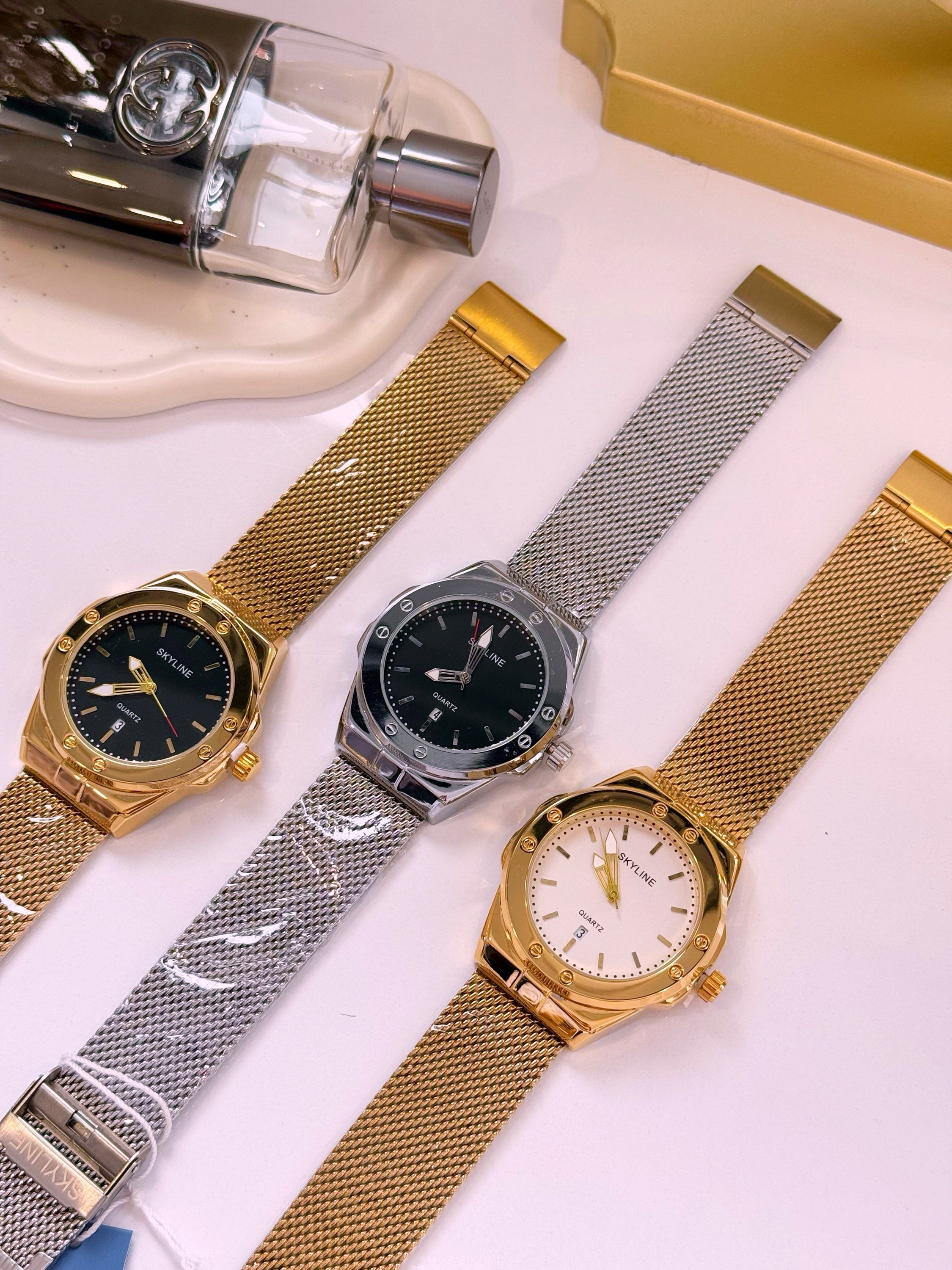 Relógio Analógico com efeito pormenores no mostrador | 3 Cores