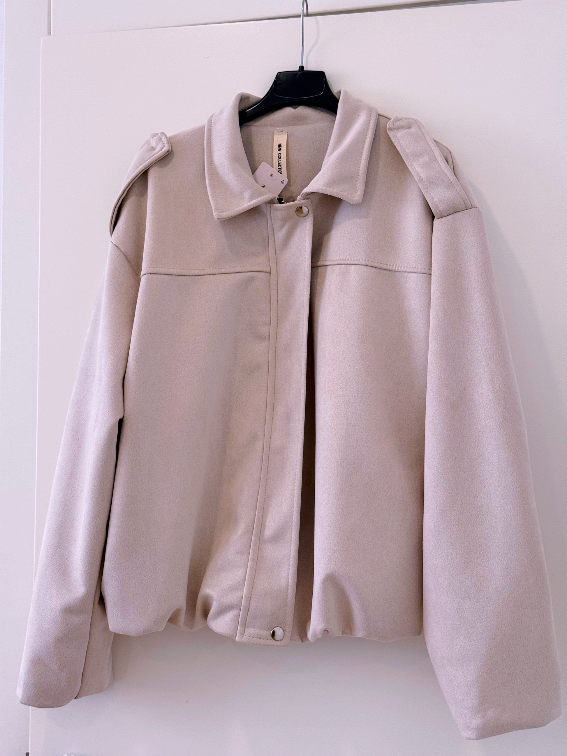 Casaco bomber abalonado efeito camurça | Bege