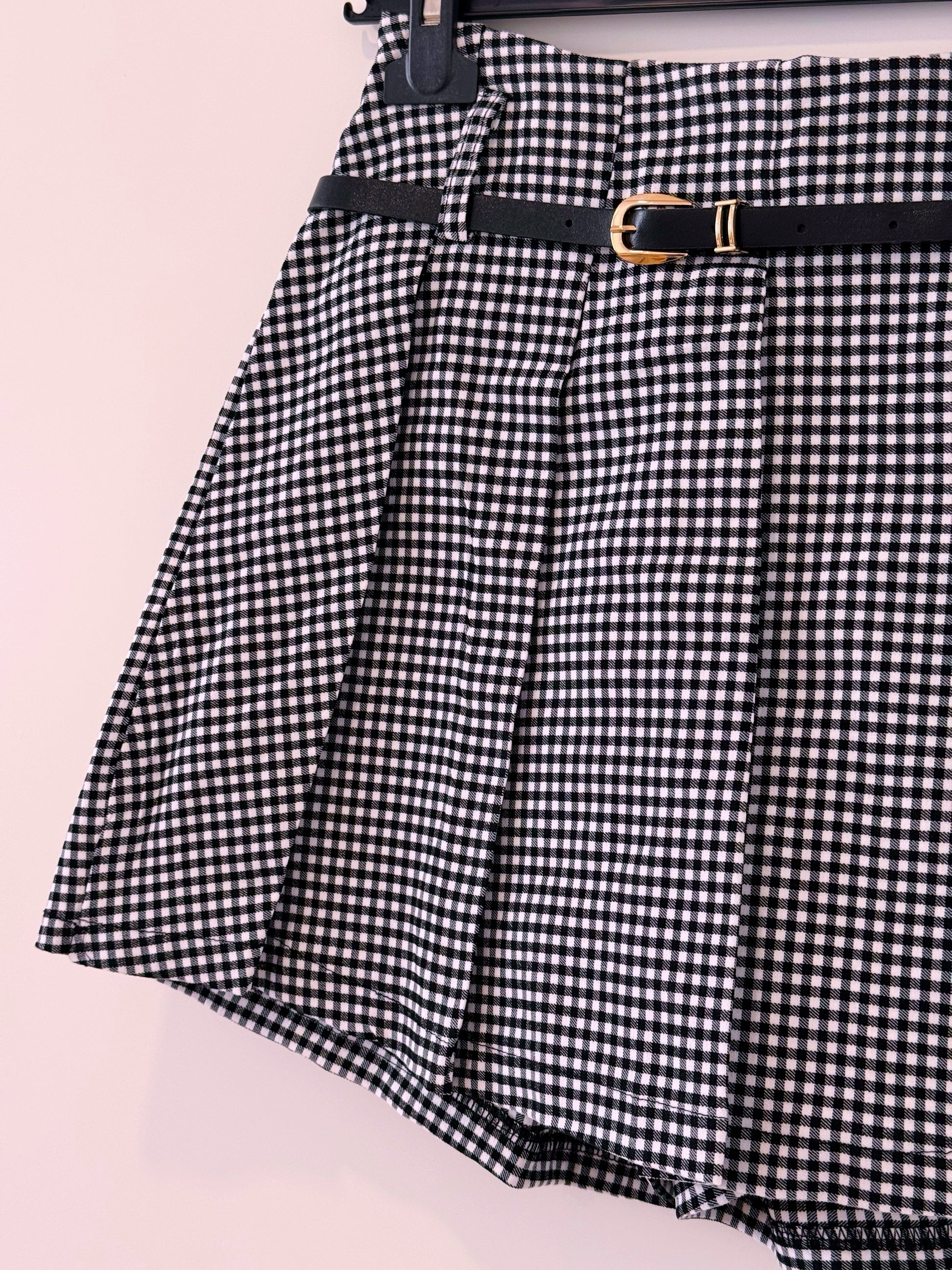 Saia-Calção padrão xadrez vichy | Preto e Branco