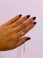 Colar com brilhante e pérola em pendente | Dourado